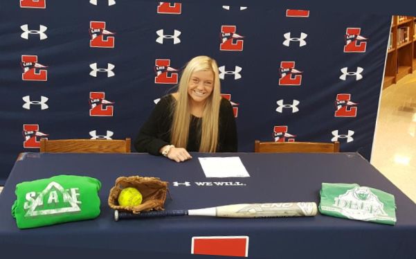 Gregg signs with Delta State for softball